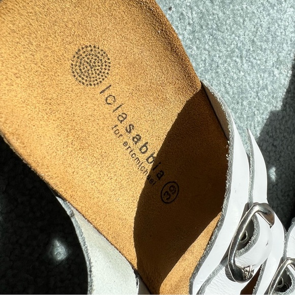 Lola Sabbia Blake Leather Cork Slide Sandals - Picture 5 of 7